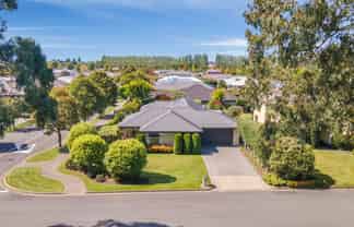 29 Saracen Avenue, Northwood