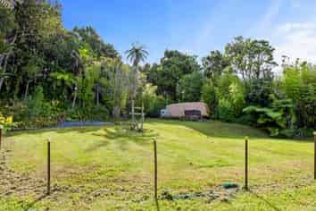 21 Quinns Road, Waiatarua