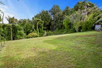 21 Quinns Road, Waiatarua