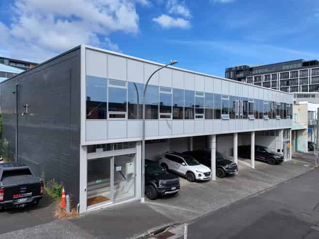 Turnkey character office in sought after precinct