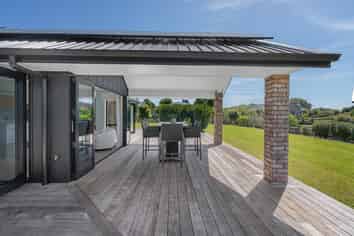 5 Thomas Elmsley Way, Maungatapere