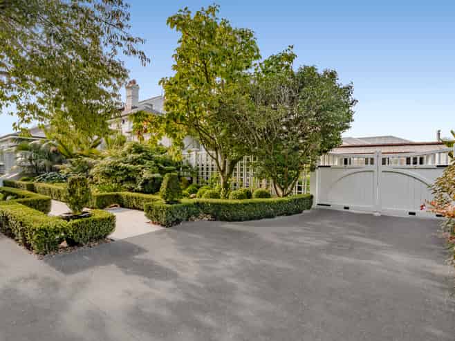 5 Bellevue Road, Mount Eden