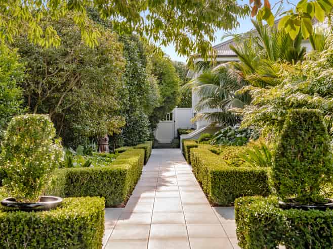 5 Bellevue Road, Mount Eden