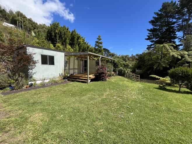 Taranaki - Address withheld