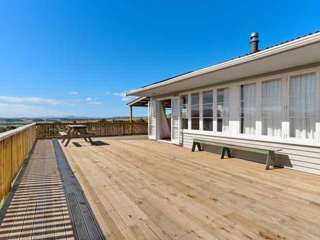 422A Ahiaruhe Road, Carterton