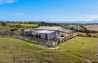 422A Ahiaruhe Road, Carterton