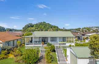 84 Harbour Road, Ohope
