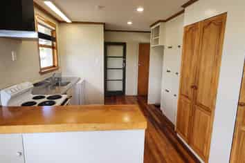 2 Donnelly Street, Oakura