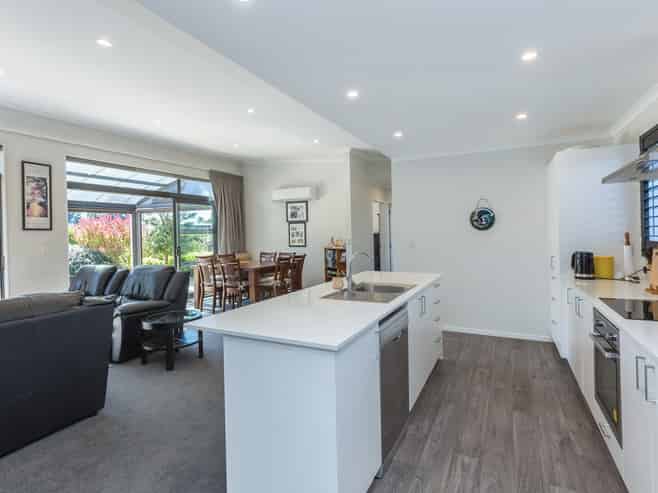 6 Ataahua Place, Featherston