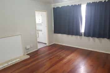 62 Daphne  Street, Kaiti