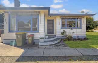 8 Windsor Street , Allenton