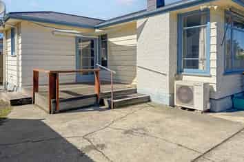 8 Windsor Street , Allenton