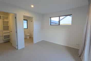 6 Shoveler Road, Jacks Point