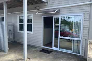 12b Mcphail Street, Birkdale