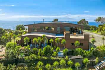 140 Lawson Drive, Tutukaka