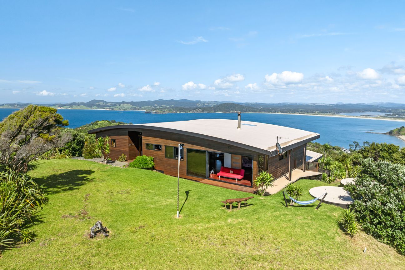 Monumental Position - Exquisite Ocean Outlook - Widok 6