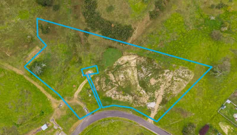 16 Taniwha Street, Meremere