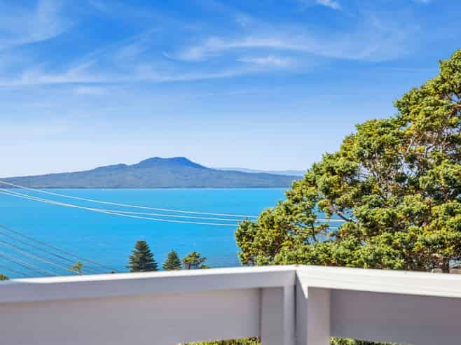 13 Carlisle Road, Torbay