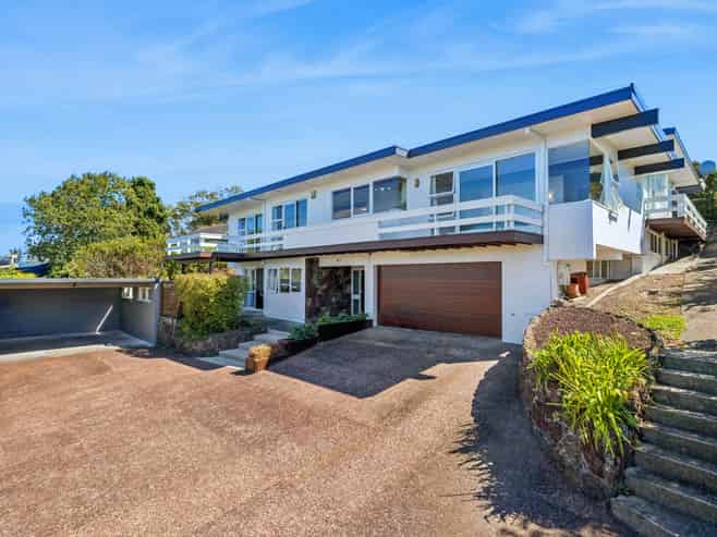 13 Carlisle Road, Torbay