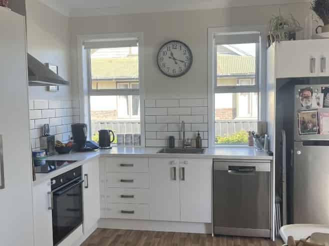 12 Arthur Street, Winton