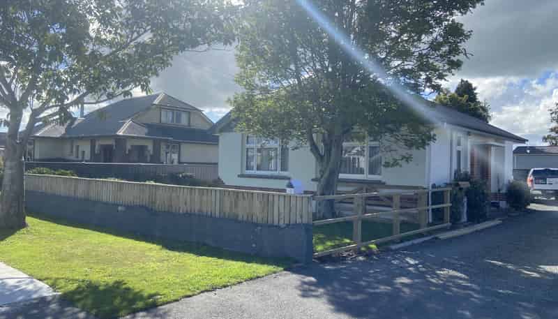 12 Arthur Street, Winton