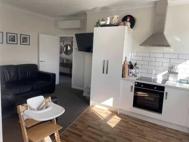 12 Arthur Street, Winton