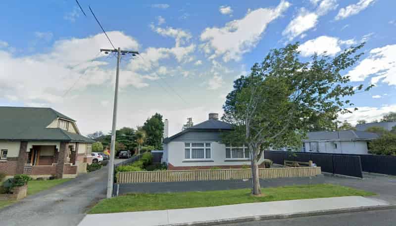 12 Arthur Street, Winton