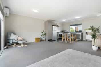 222/172 McLeod Road, Te Atatu South