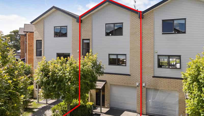 222/172 McLeod Road, Te Atatu South