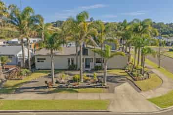 4 Clipper Place, Whitianga