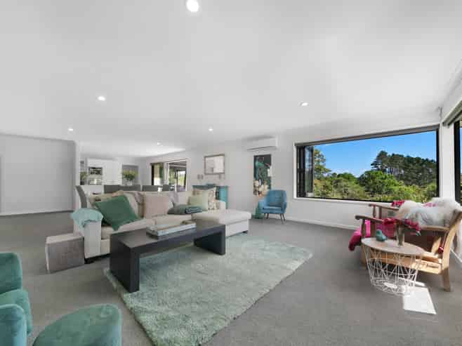 1518 Great South Road, Ramarama