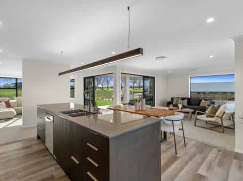 6 Ticklepenny Place, Morrinsville