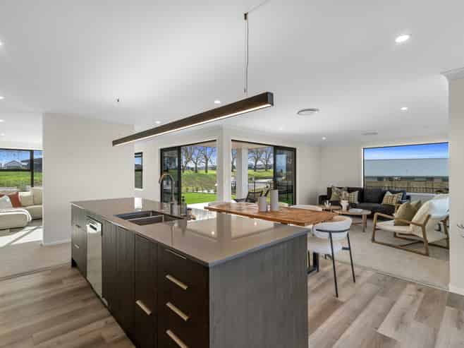 6 Ticklepenny Place, Morrinsville