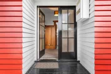 9 Moa Place, CHRISTCHURCH CENTRAL