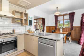 9 Moa Place, CHRISTCHURCH CENTRAL