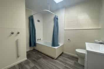 3/12 Norfolk Street, Regent