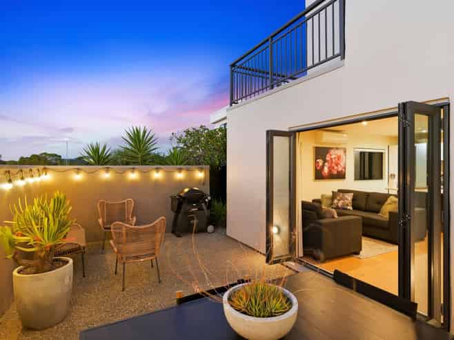 5 Rifleman Lane, Paraparaumu Beach