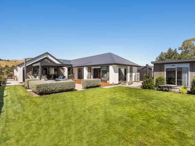 88 Turnbull Drive, Witherlea
