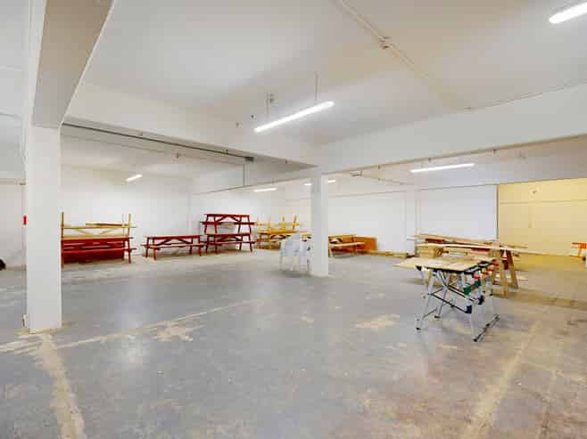 Standalone Newton Warehouse/Showroom Opportunity