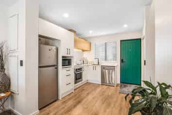 68 Miromiro Street, Broomfield