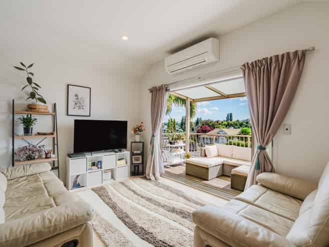 1211B Victoria Street, Whitiora