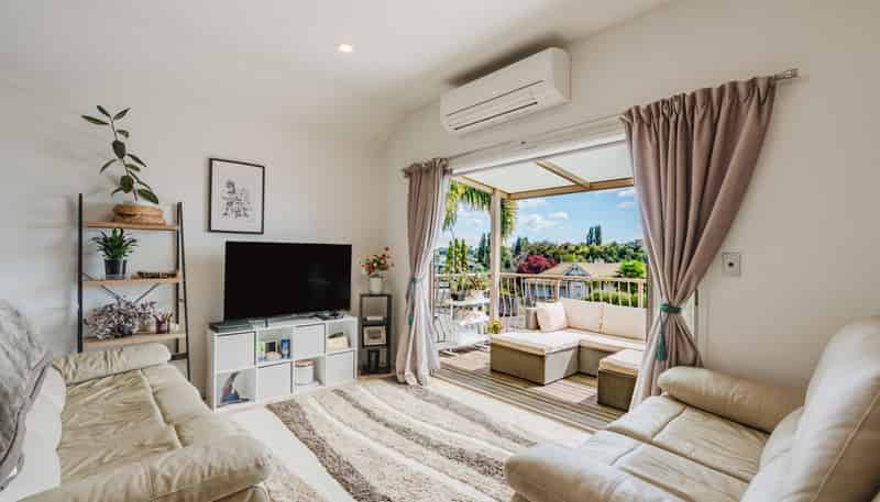 1211B Victoria Street, Whitiora