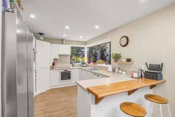 12 Roscrea Place, Swannanoa