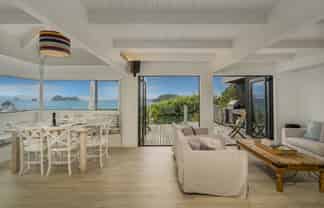 5 Florence Place, Hahei