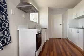 20 Ropata Avenue, Point England