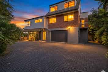 49 Grand Vue Road, Kawaha Point