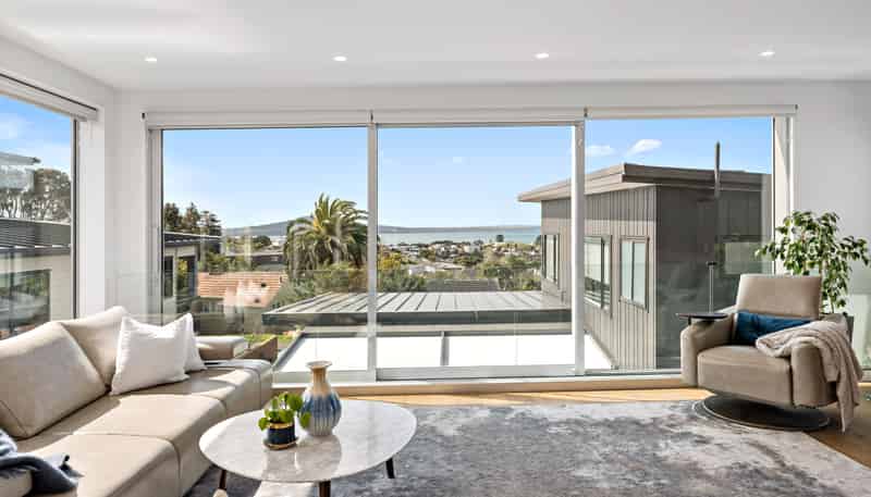 96B Kurahaupo Street, Orakei