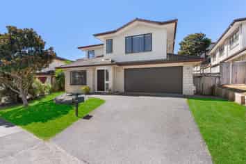 12 Valderama Drive, Flat Bush