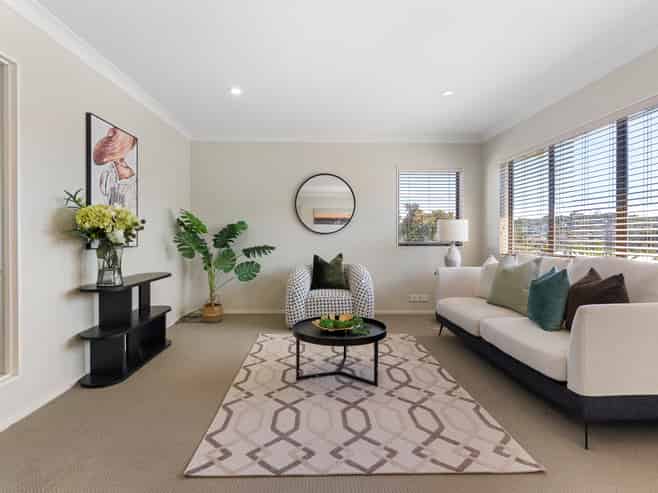 12 Valderama Drive, Flat Bush