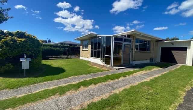 80 Levers Road, Matua